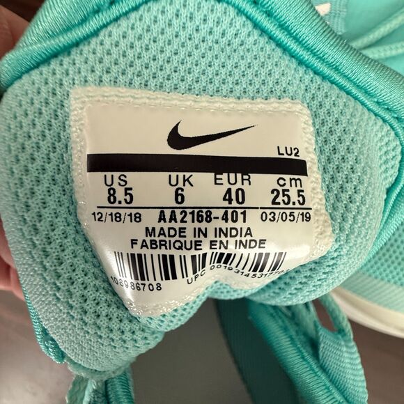 Size 8.5 - Nike Air Max Axis Light Aqua Black Platinum Women's AA2168-401 - Picture 8 of 12